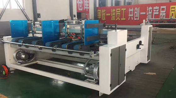China Gewölbter Kasten, der Maschine, Selbstordner Gluer-Maschine maximale Arbeitsgröße von 1000 x 720 Millimeter herstellt fournisseur