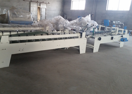 China Gestempelschnittene Kasten-Karton-Ordner Gluer-Maschine 200 M/Mindestdrehzahl-hohe Automatisierung fournisseur