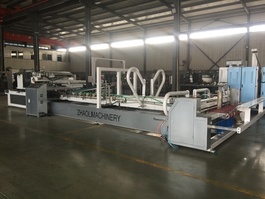 China Automatische Ordner Gluer-Maschinen-hohe Geschwindigkeit, zum des Karton-Kastens zu kleben fournisseur