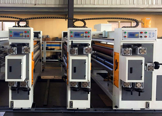 China Gewölbte Kasten-Zufuhr Flexo-Drucker Slotter-Maschine/kleiner Karton-Kasten, der Maschine herstellt fournisseur